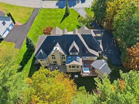 58 Tanglewood Drive Nashua NH 03062