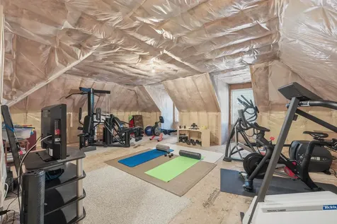 58 Tanglewood Drive Nashua NH 03062