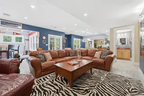 58 Tanglewood Drive Nashua NH 03062