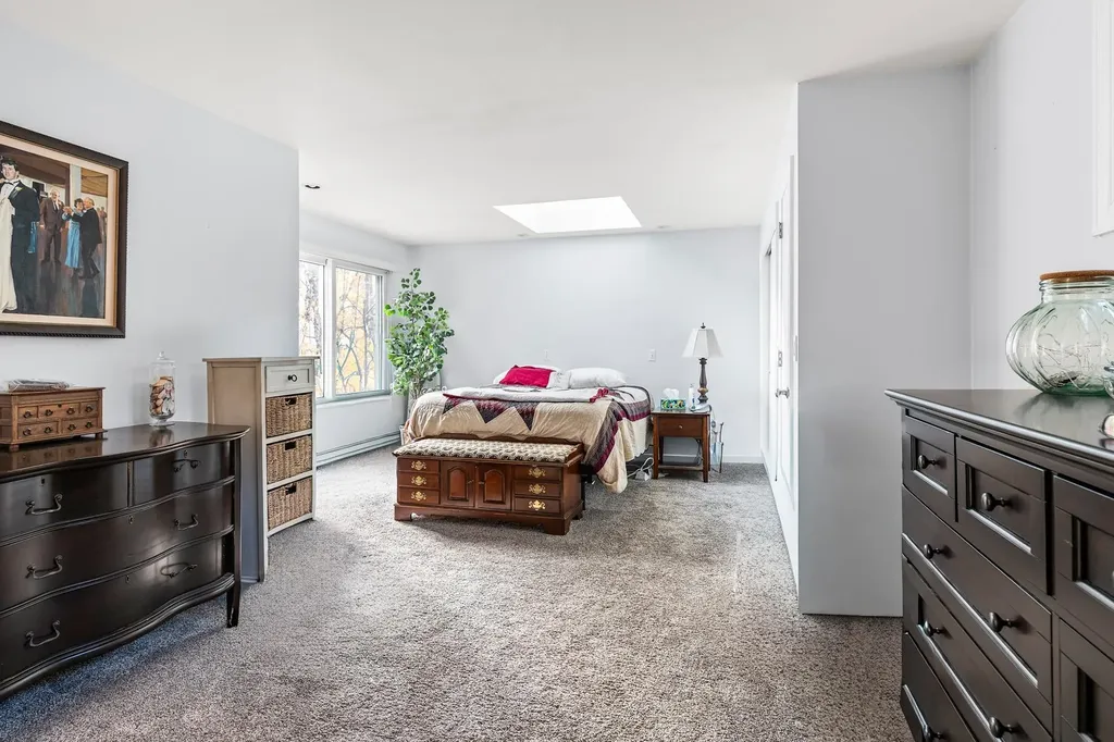 44 Hummingbird Hill Grantham NH 03753