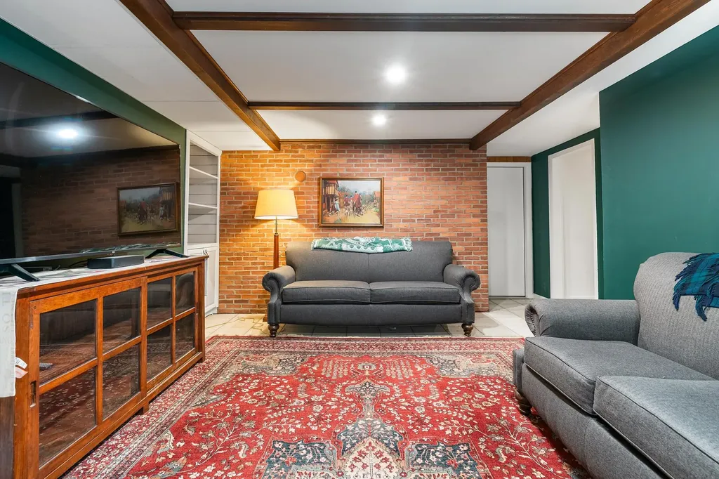 44 Hummingbird Hill Grantham NH 03753