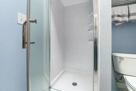 44 Hummingbird Hill Grantham NH 03753