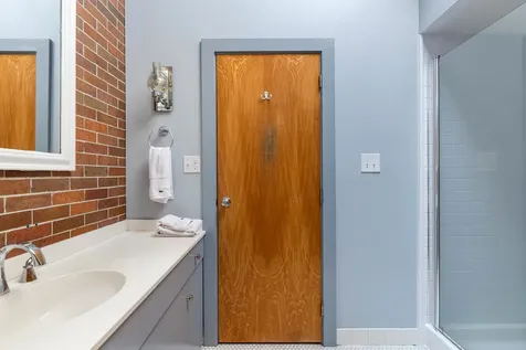 44 Hummingbird Hill Grantham NH 03753