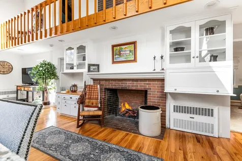 44 Hummingbird Hill Grantham NH 03753