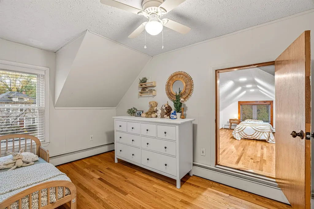 12 Maplewood Avenue Goffstown NH 03045