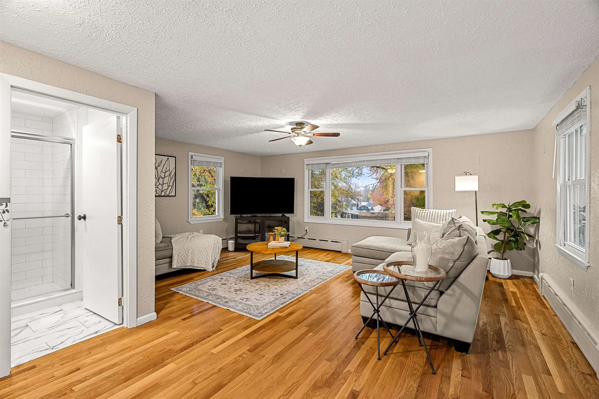 12 Maplewood Avenue Goffstown NH 03045