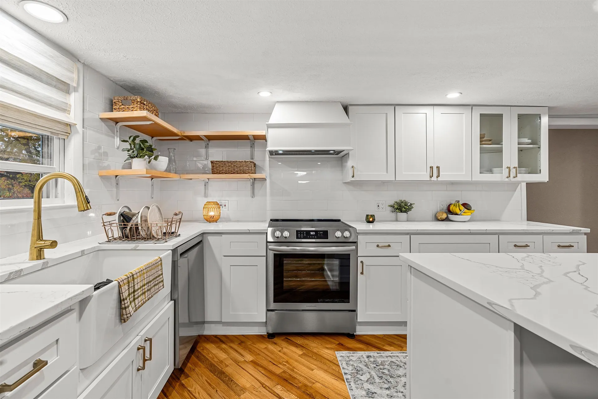 12 Maplewood Avenue Goffstown NH 03045