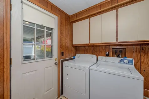 22 Cherokee Way Rochester NH 03867