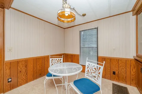 22 Cherokee Way Rochester NH 03867