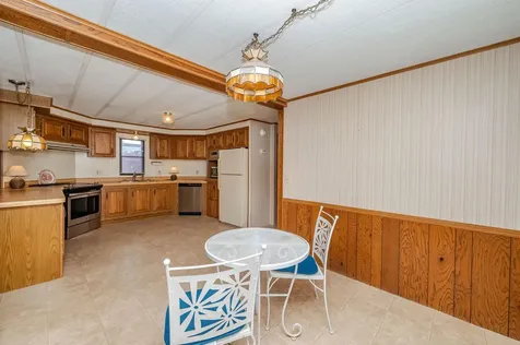 22 Cherokee Way Rochester NH 03867