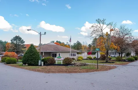 22 Cherokee Way Rochester NH 03867