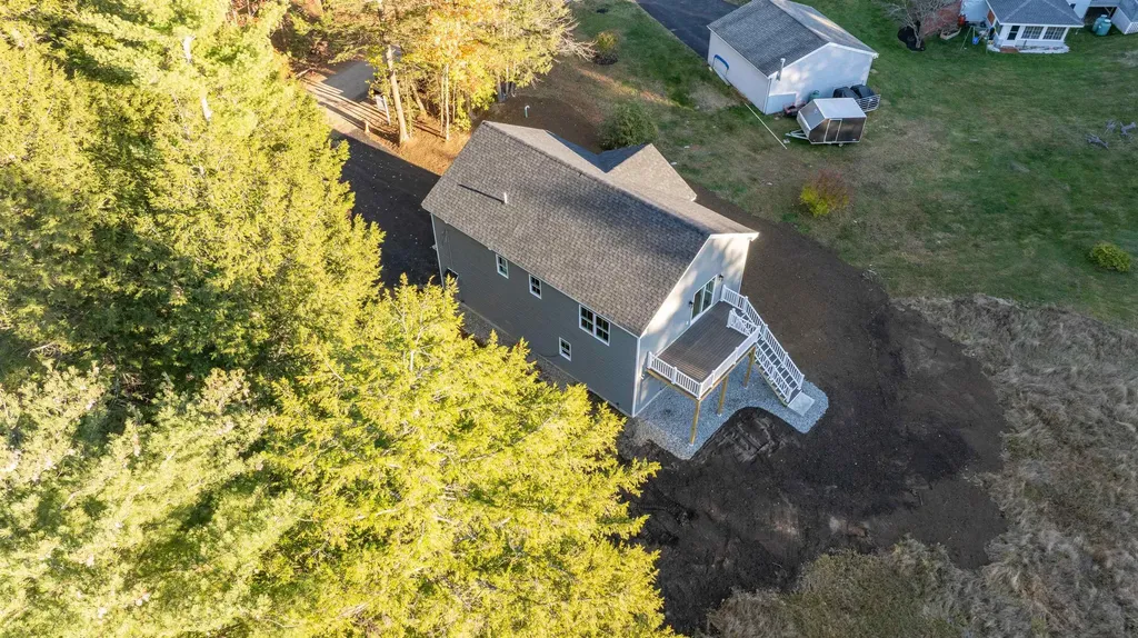 28 Dalton Drive Barnstead NH 03225