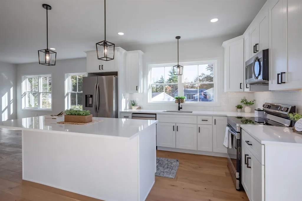 28 Dalton Drive Barnstead NH 03225