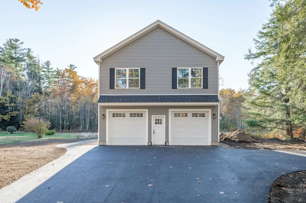 28 Dalton Drive Barnstead NH 03225