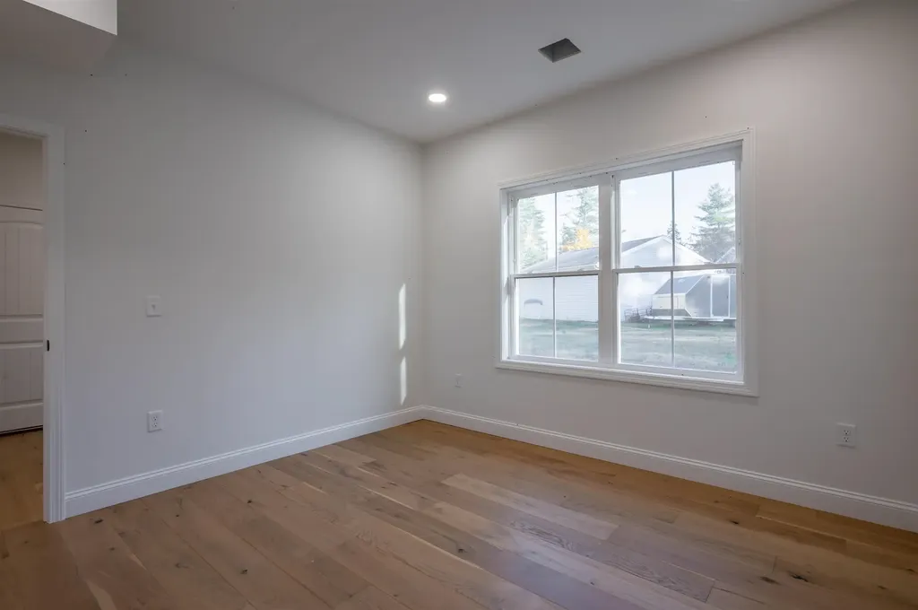 28 Dalton Drive Barnstead NH 03225