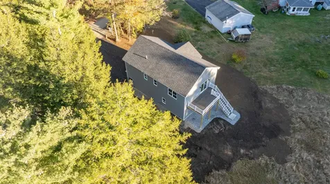 28 Dalton Drive Barnstead NH 03225