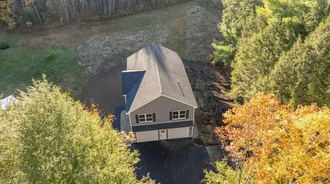 28 Dalton Drive Barnstead NH 03225