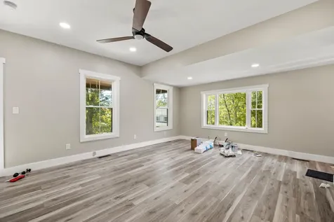 7 Mudgett Avenue Meredith NH 03253