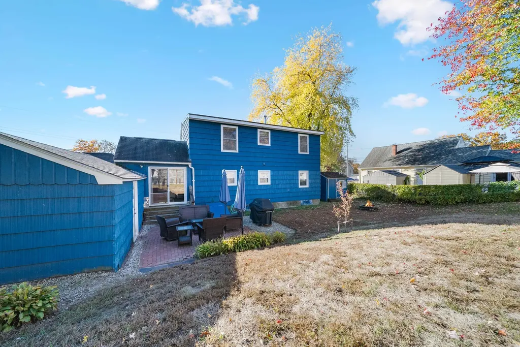 13 Riverside Drive Hudson NH 03051