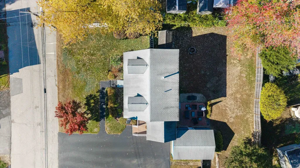 13 Riverside Drive Hudson NH 03051