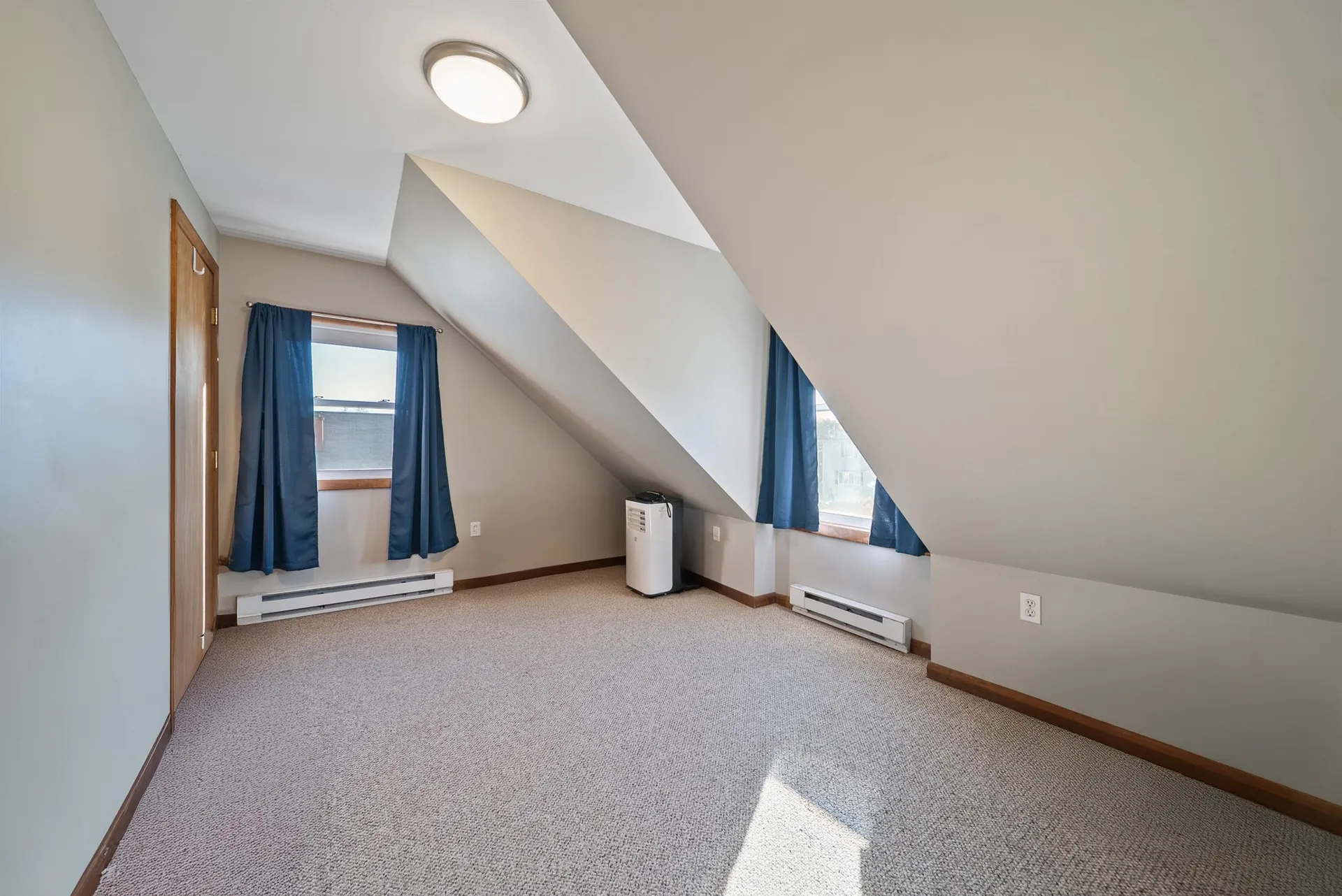 13 Riverside Drive Hudson NH 03051