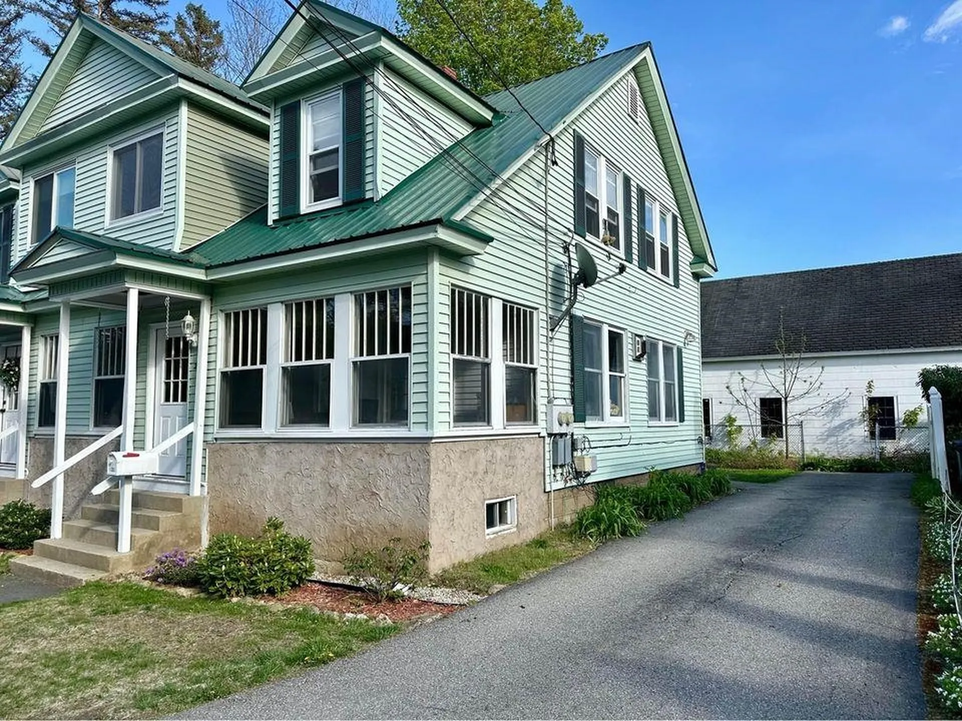 20 Mitchell Place Laconia NH 03246