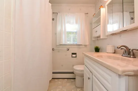 25 Bow Street Manchester NH 03103