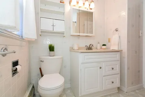 25 Bow Street Manchester NH 03103