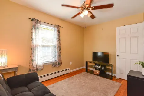 25 Bow Street Manchester NH 03103