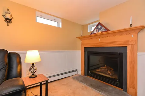 25 Bow Street Manchester NH 03103