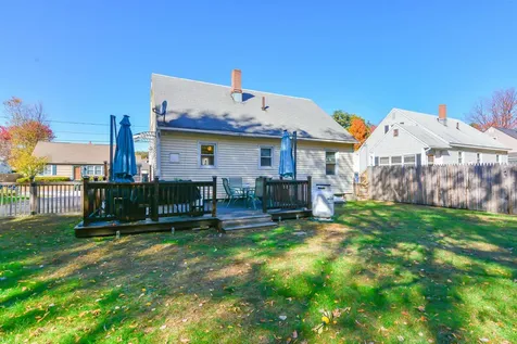 25 Bow Street Manchester NH 03103