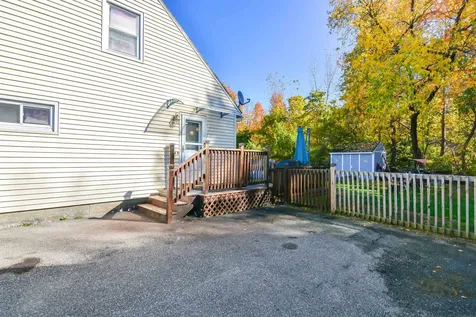 25 Bow Street Manchester NH 03103