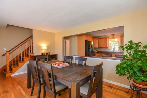 25 Bow Street Manchester NH 03103