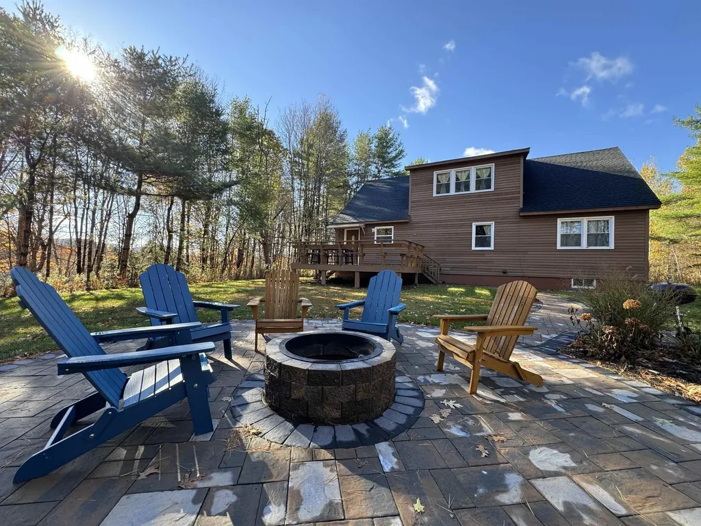 4214 Vt Route 31 Poultney VT 05764