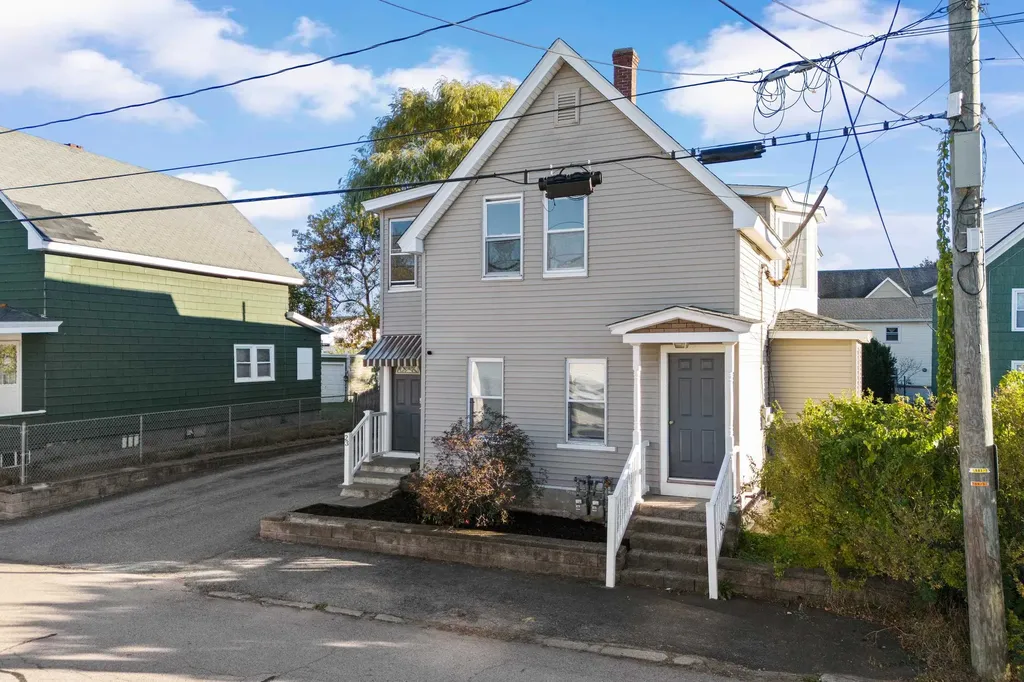 23 Plummer Street Manchester NH 03103