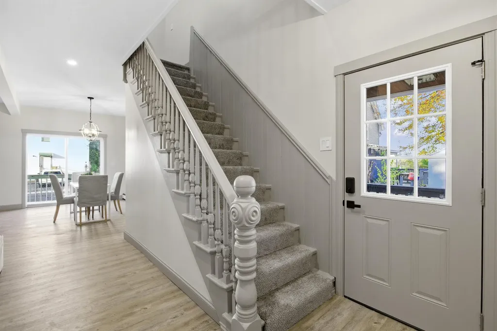 284 Bell Street Manchester NH 03103