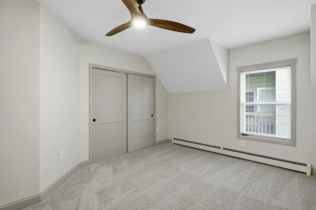 284 Bell Street Manchester NH 03103