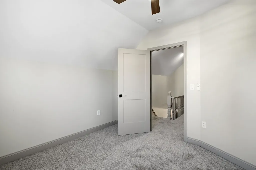 284 Bell Street Manchester NH 03103