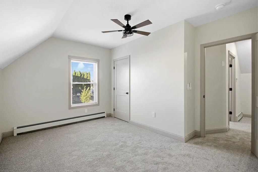 284 Bell Street Manchester NH 03103