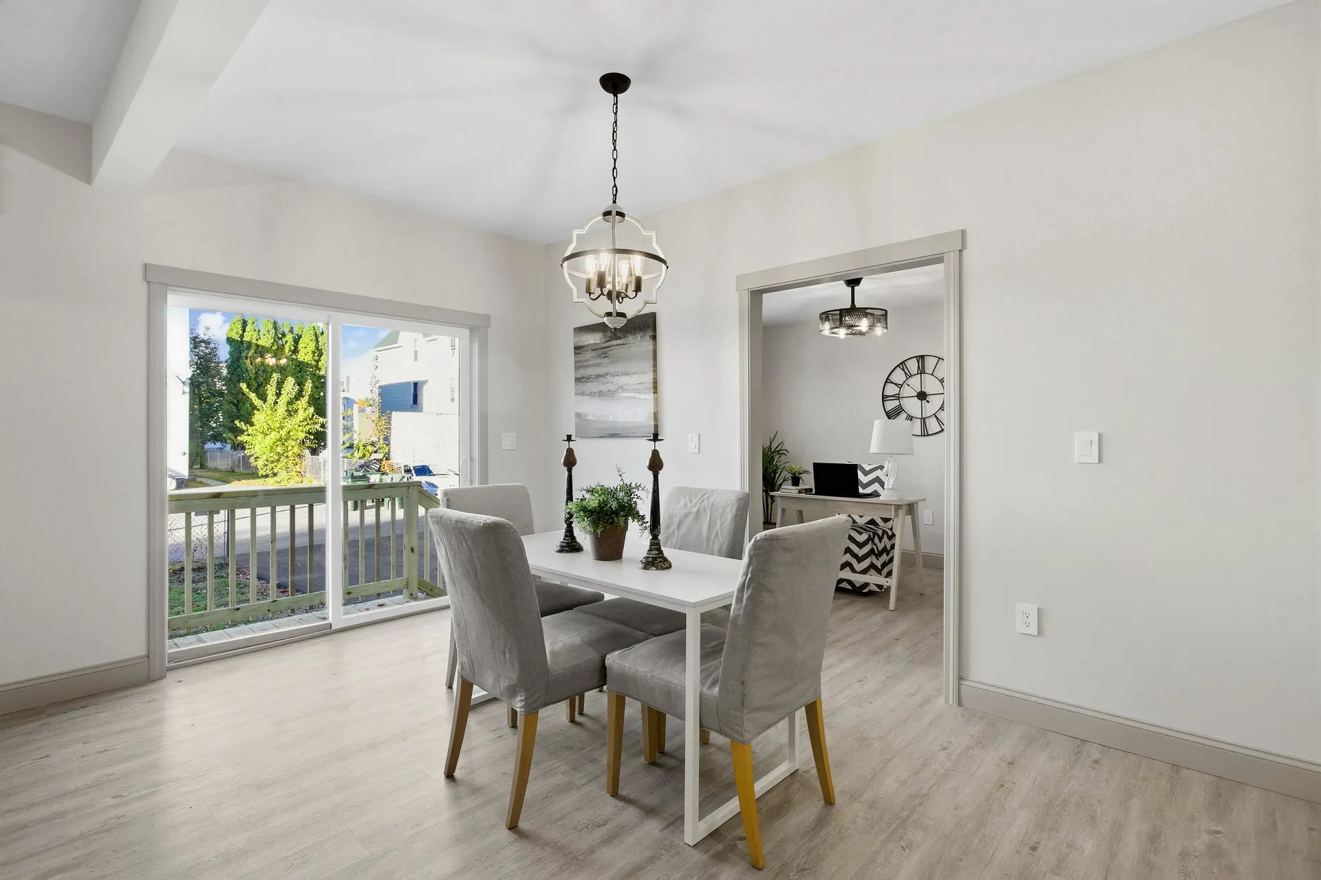 284 Bell Street Manchester NH 03103