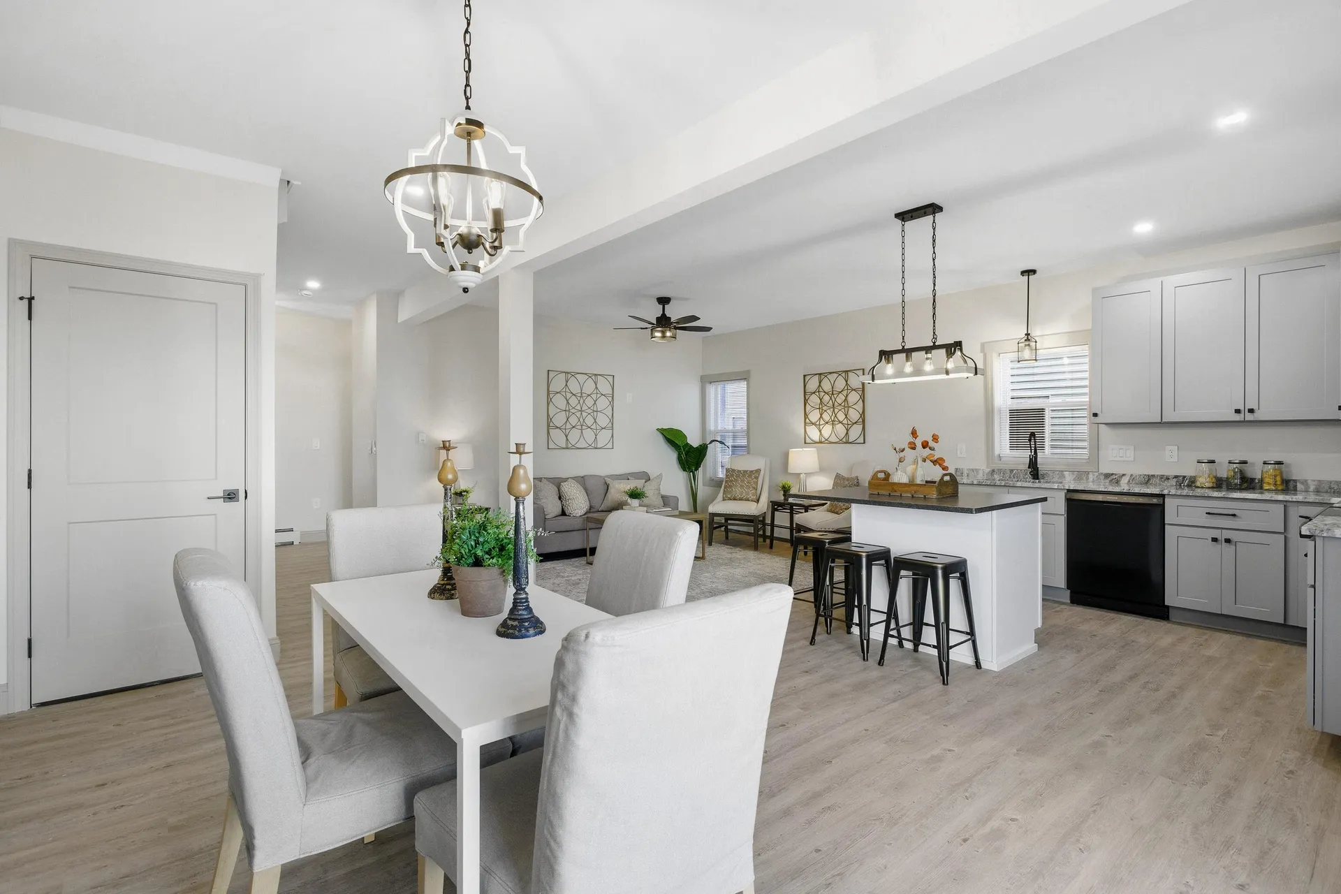 284 Bell Street Manchester NH 03103