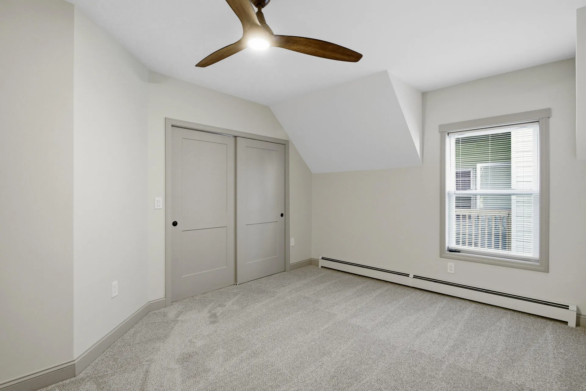 284 Bell Street Manchester NH 03103