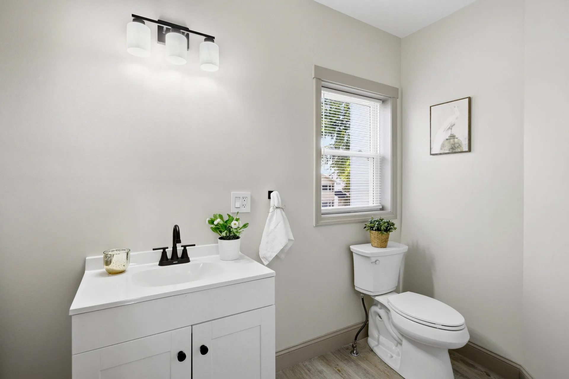 284 Bell Street Manchester NH 03103