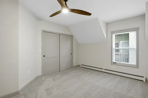 284 Bell Street Manchester NH 03103