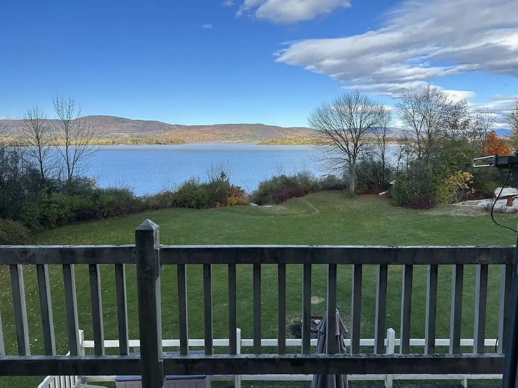 97 Lake Street Shoreham VT 05770