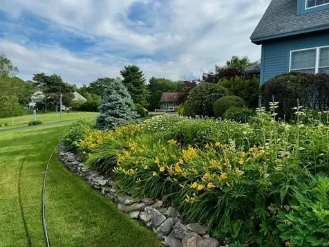 30 Beacon Hill Road Gilford NH 03249