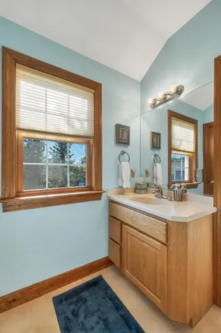 30 Beacon Hill Road Gilford NH 03249