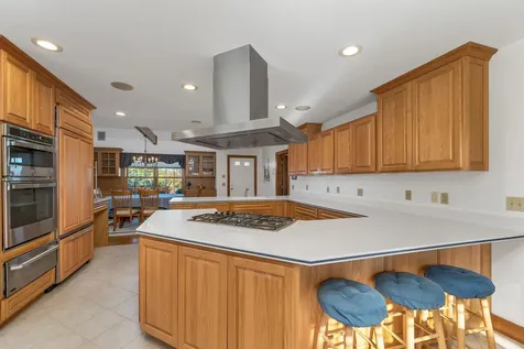 30 Beacon Hill Road Gilford NH 03249