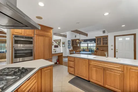 30 Beacon Hill Road Gilford NH 03249