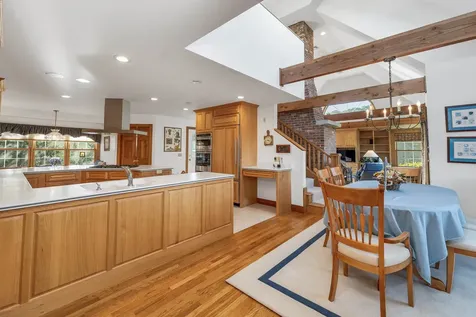 30 Beacon Hill Road Gilford NH 03249